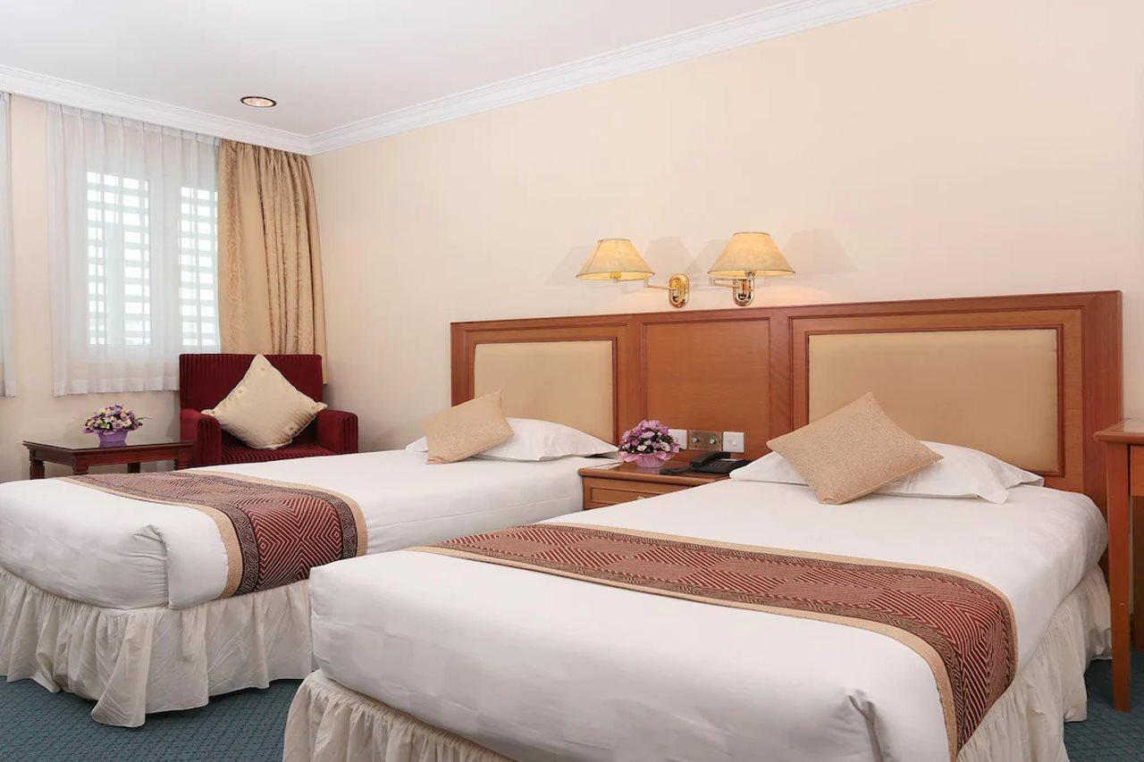 Hotel Santosa Маланг Экстерьер фото