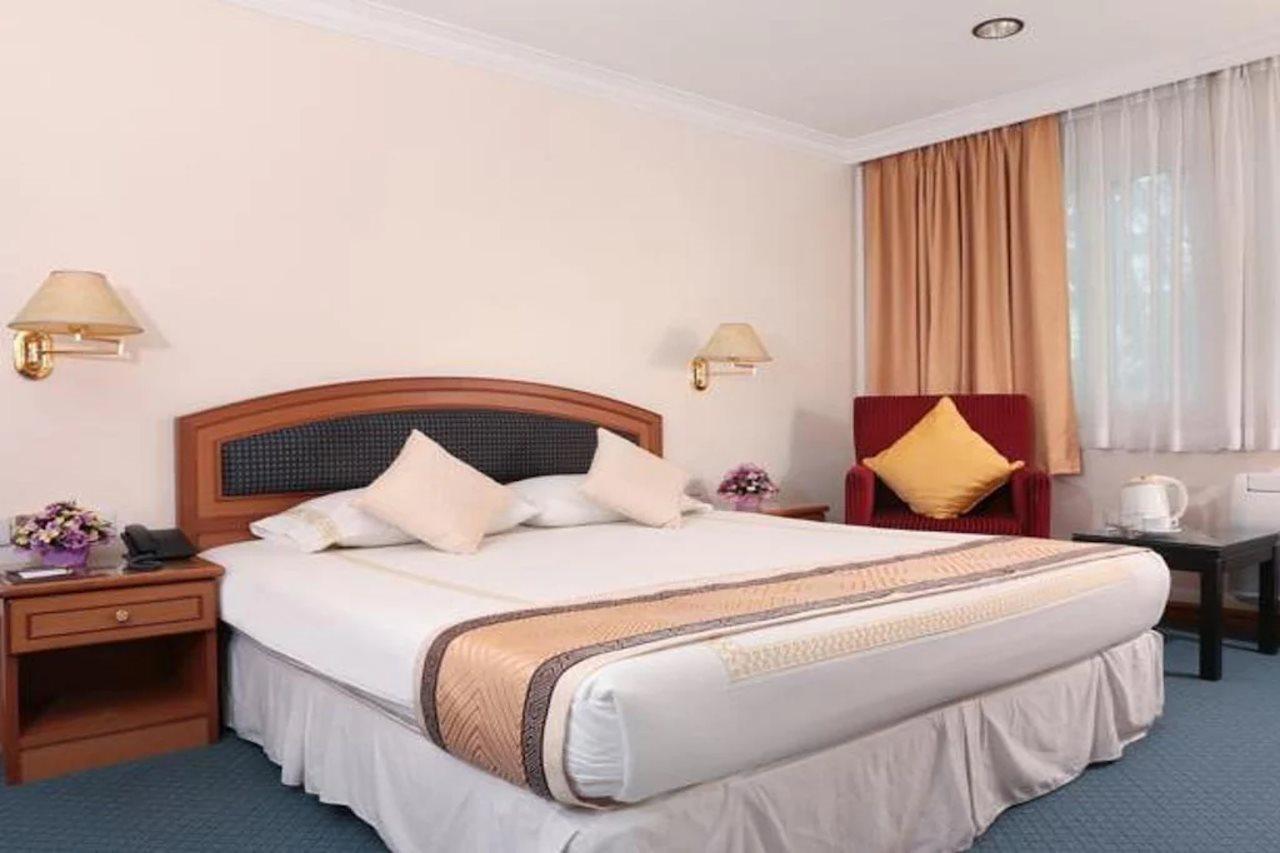 Hotel Santosa Маланг Экстерьер фото
